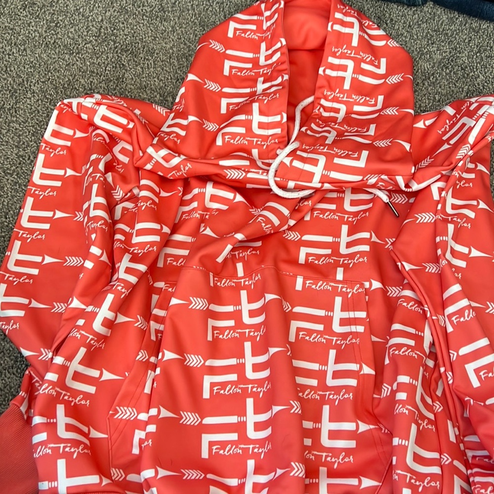 FALLON Taylor Ranch Dressn Hoodie